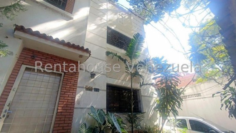 Foto Casa en Venta en BELLO MONTE, Caracas, Distrito Federal - U$D 110.000 - CAV238801 - BienesOnLine