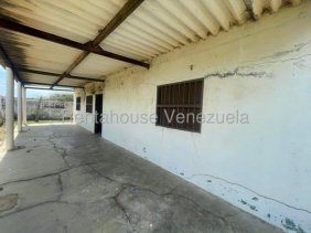 Casa en Venta en  Coro, Falcón