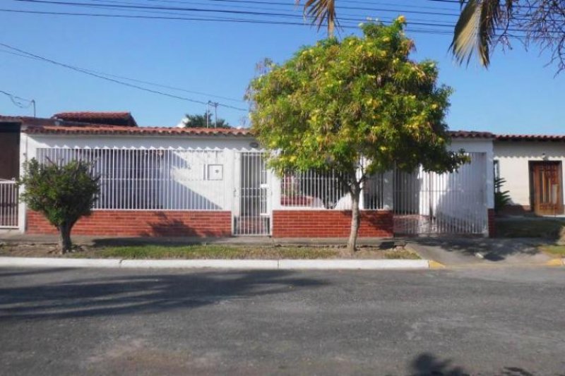 Foto Casa en Venta en Barquisimeto, Lara - BsF 15.000 - CAV108852 - BienesOnLine