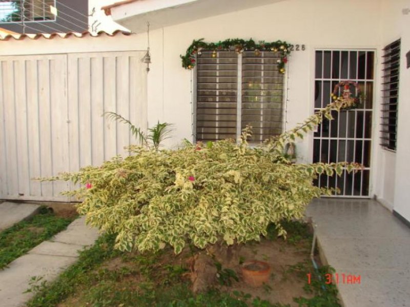 Foto Casa en Venta en Barquisimeto, Lara - BsF 15.000 - CAV108805 - BienesOnLine