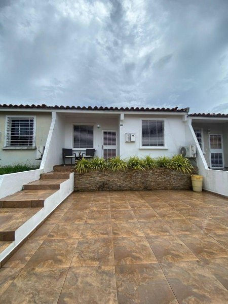 Foto Casa en Venta en Cabudare, Cabudare, Lara - U$D 23.000 - CAV232275 - BienesOnLine