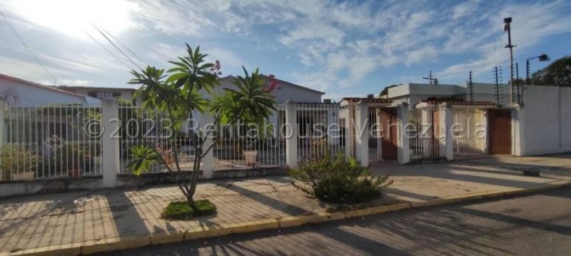 Foto Casa en Venta en Maracaibo, Zulia - U$D 45.000 - CAV238650 - BienesOnLine