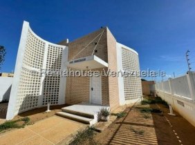 Casa en Venta en  Punto Fijo, Falcón