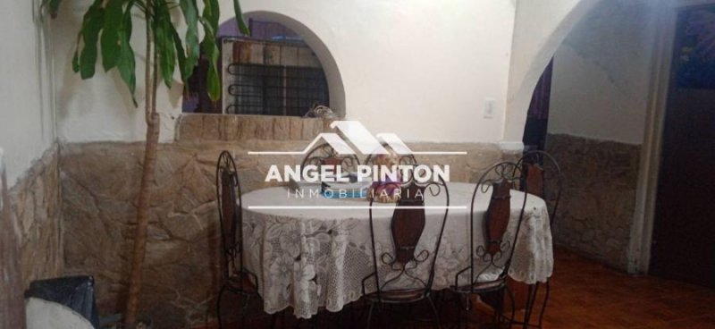 Foto Casa en Venta en Caracas, Distrito Federal - U$D 15.000 - CAV240989 - BienesOnLine