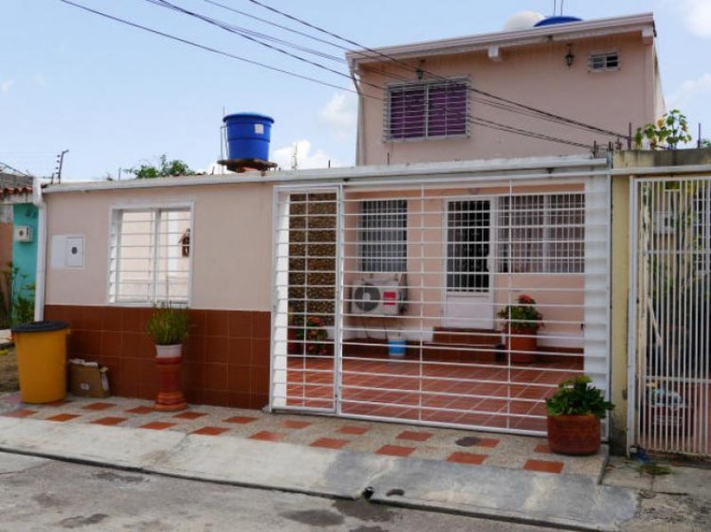 Foto Casa en Venta en Cabudare, Lara - BsF 15.000 - CAV108716 - BienesOnLine