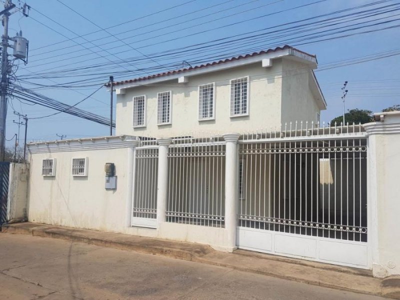 Foto Casa en Venta en Coro, Falcón - U$D 37.000 - CAV247687 - BienesOnLine