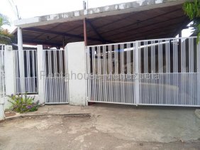 Casa en Venta en  Coro, Falcón