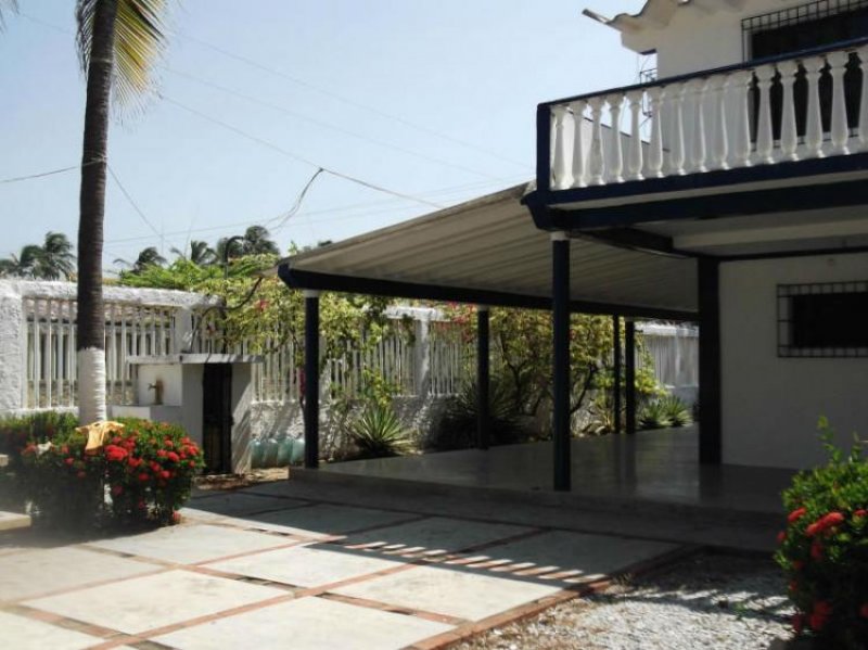 Foto Casa en Venta en Chichiriviche, Falcón - BsF 10.500.000 - CAV60370 - BienesOnLine