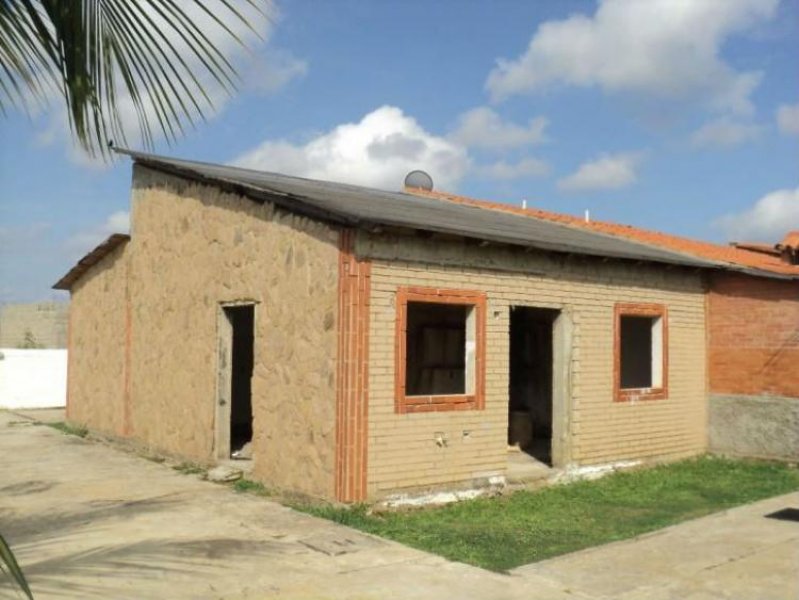 Foto Casa en Venta en Chichiriviche, Falcón - BsF 3.300.000 - CAV60232 - BienesOnLine