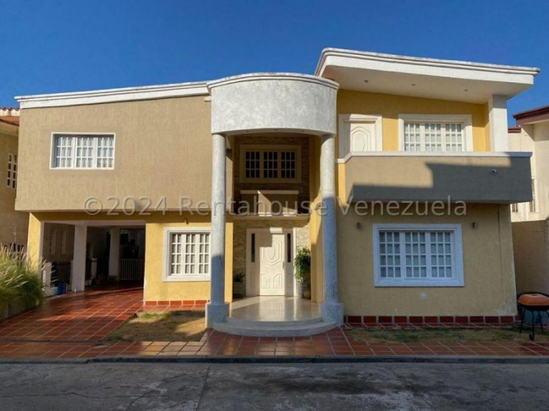 Foto Casa en Venta en ALONSO DE OJEDA, Ciudad Ojeda, Zulia - U$D 50.000 - CAV231045 - BienesOnLine