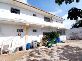 Casa en Venta en  La Vela de Coro, Falcón
