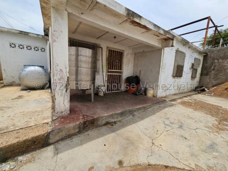 Foto Casa en Venta en Coro, Falcón - U$D 11.500 - CAV246445 - BienesOnLine