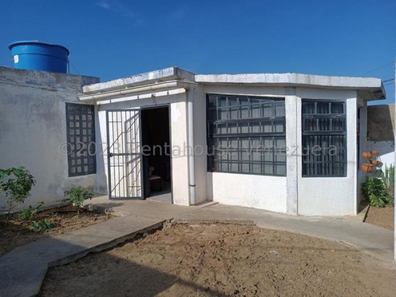 Foto Casa en Venta en Punto Fijo, Falcón - U$D 12.000 - CAV231339 - BienesOnLine