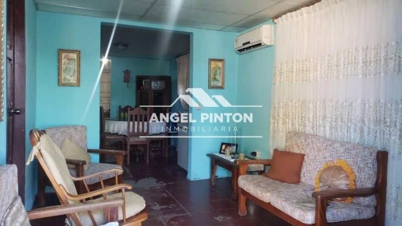 Foto Casa en Venta en Norte, Maracaibo, Zulia - U$D 14.000 - CAV230534 - BienesOnLine