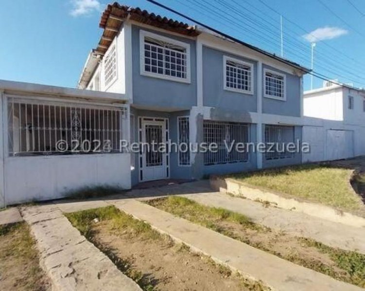 Foto Casa en Venta en Coro, Falcón - U$D 31.000 - CAV231094 - BienesOnLine