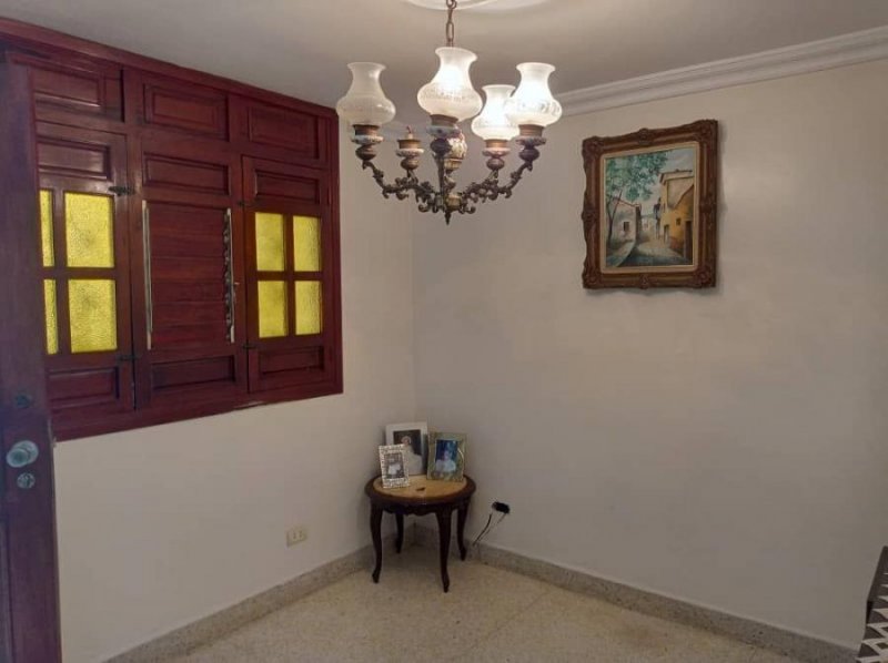 Foto Casa en Venta en Valencia, Valencia, Carabobo - U$D 55.000 - CAV210984 - BienesOnLine