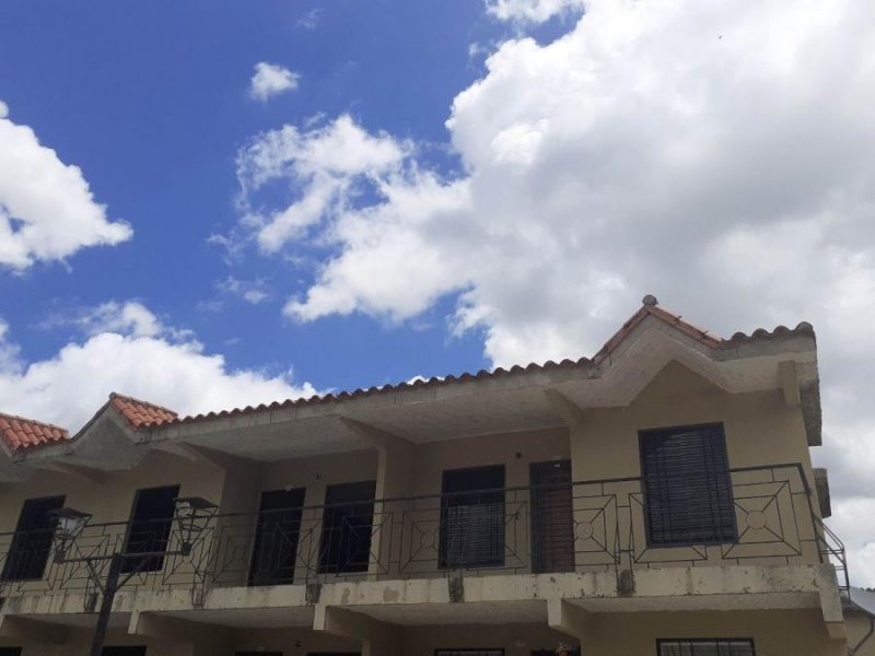 Foto Casa en Venta en Valencia, Carabobo - U$D 8.500 - CAV133127 - BienesOnLine