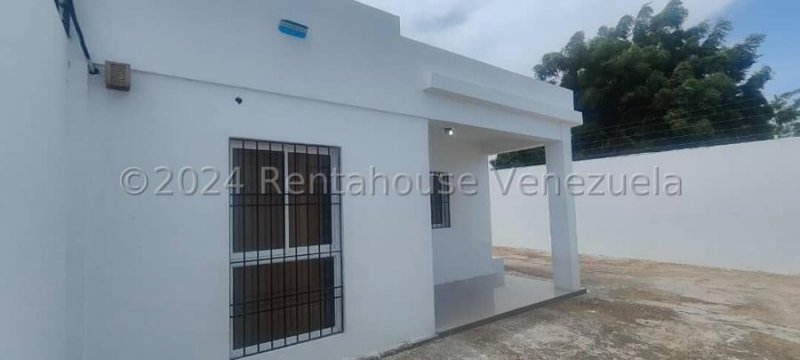 Foto Casa en Venta en Punto Fijo, Falcón - U$D 18.000 - CAV232002 - BienesOnLine