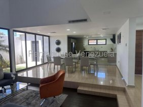 Casa en Venta en  Punto Fijo, Falcón