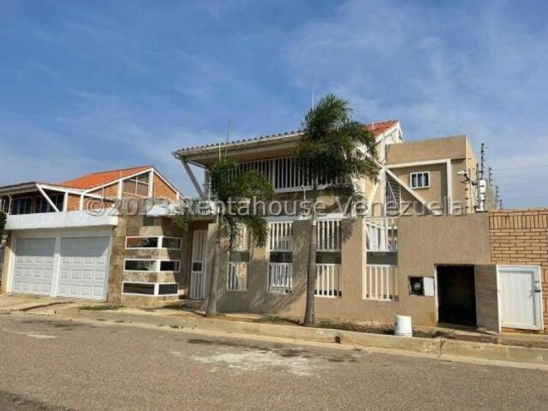 Foto Casa en Venta en Punto Fijo, Falcón - U$D 160.000 - CAV235125 - BienesOnLine