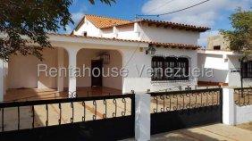 Casa en Venta en  Punto Fijo, Falcón