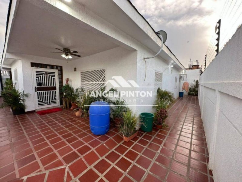 Foto Casa en Venta en San Francisco, Zulia - U$D 50.000 - CAV221304 - BienesOnLine