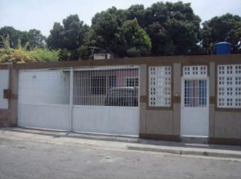 Foto Casa en Venta en Maracay, Aragua - BsF 35.000.000 - CAV82526 - BienesOnLine