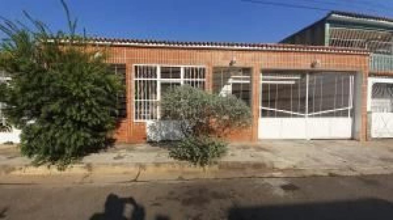 Foto Casa en Venta en La Esmeralda, San Diego, Carabobo - U$D 29.500 - CAV135730 - BienesOnLine