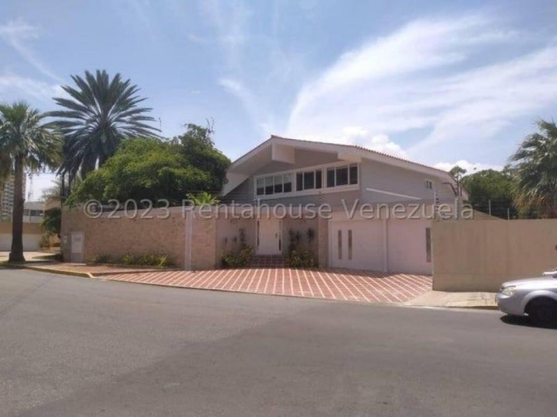 Foto Casa en Venta en Maracaibo, Zulia - U$D 600.000 - CAV227883 - BienesOnLine