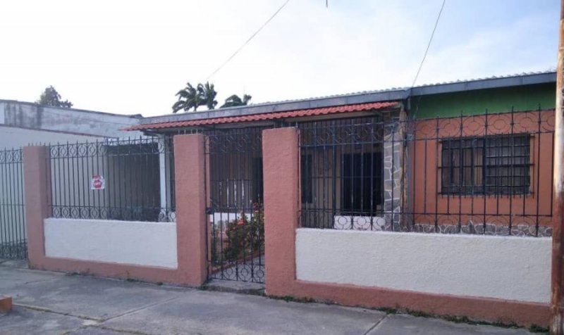 Foto Casa en Venta en MICHELENA, Valencia, Carabobo - U$D 21.500 - CAV147534 - BienesOnLine