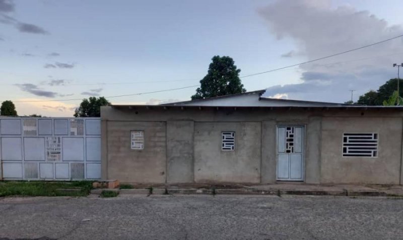 Foto Casa en Venta en Ciudad Bolívar, Bolívar - U$D 5.500 - CAV213844 - BienesOnLine