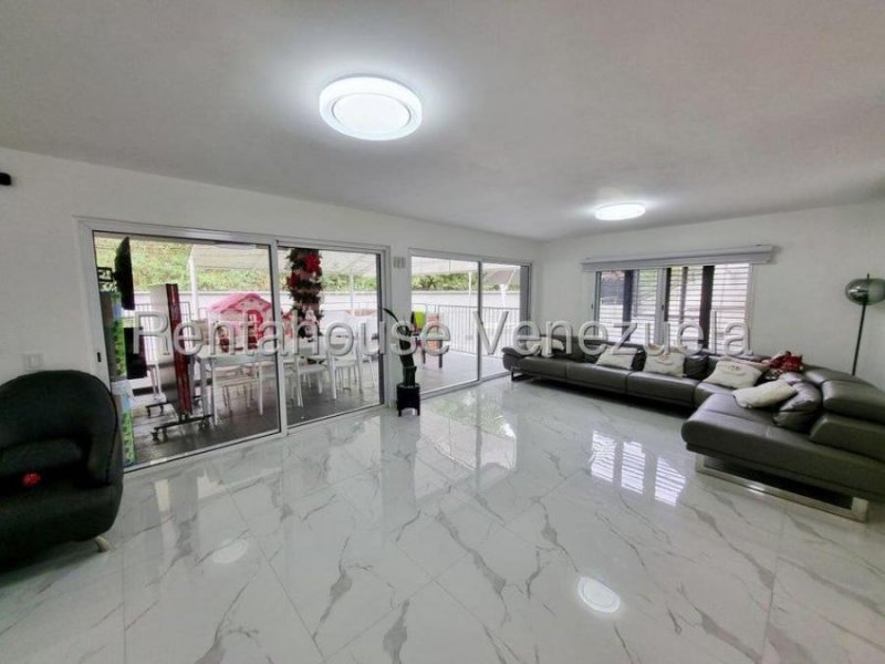 Foto Casa en Venta en LA TAHONA, Caracas, Distrito Federal - U$D 750.000 - CAV246967 - BienesOnLine