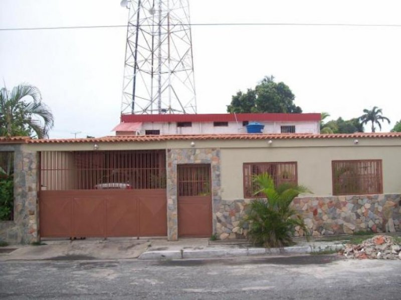 Foto Casa en Venta en San Joaquín, Carabobo - U$D 20.000 - CAV83270 - BienesOnLine