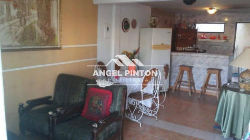 Foto Casa en Venta en Maracaibo, Zulia - U$D 6.000 - CAV202821 - BienesOnLine