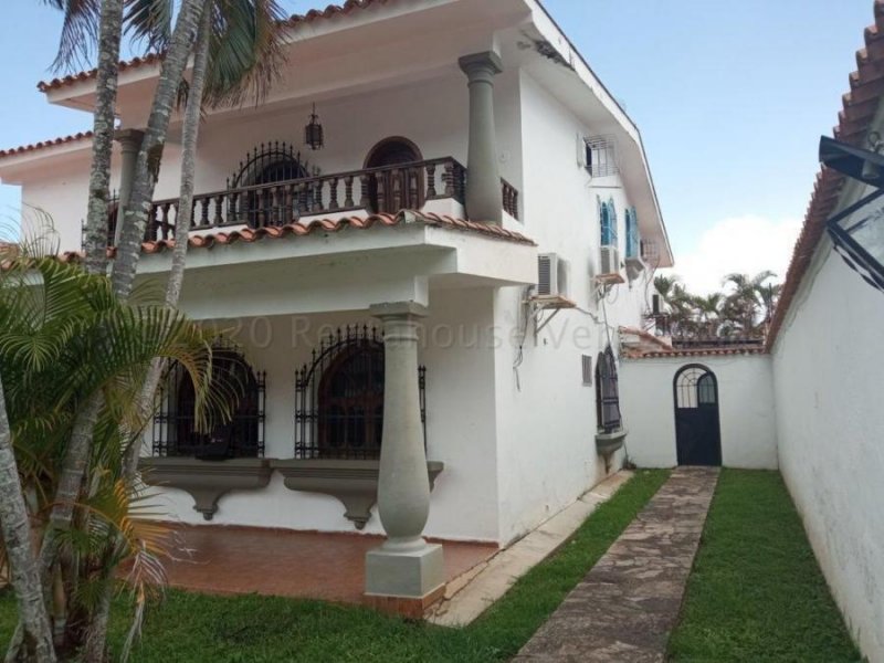 Foto Casa en Venta en El Bosque Valencia, El bosque, Carabobo - U$D 200.000 - CAV132557 - BienesOnLine