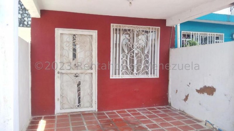 Foto Casa en Venta en Maracaibo, Zulia - U$D 11.000 - CAV185983 - BienesOnLine