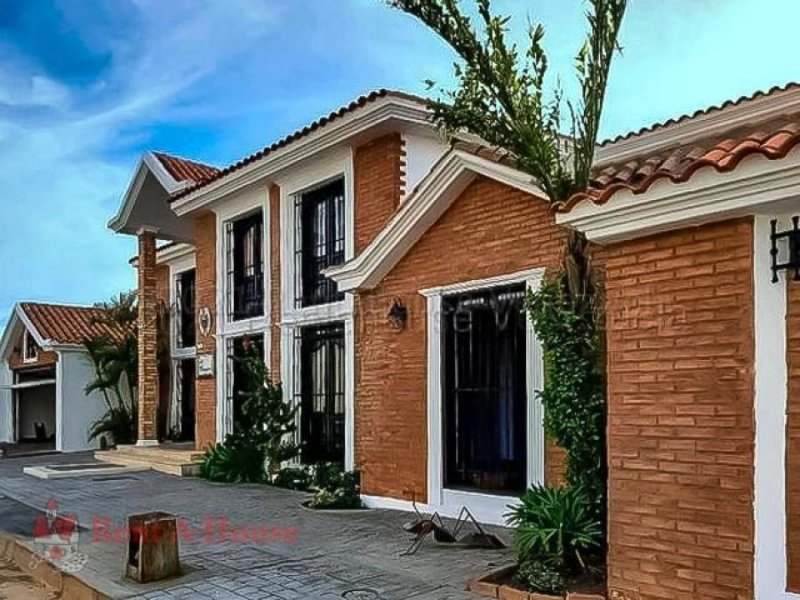 Foto Casa en Venta en Punto Fijo, Falcón - U$D 250.000 - CAV165524 - BienesOnLine