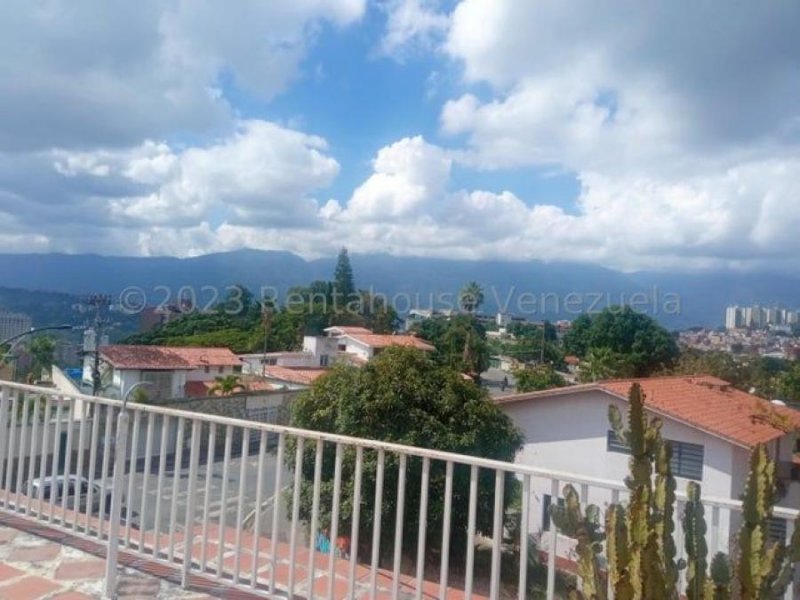 Casa en Venta en LOMAS DE LA TRINIDAD Caracas, Distrito Federal