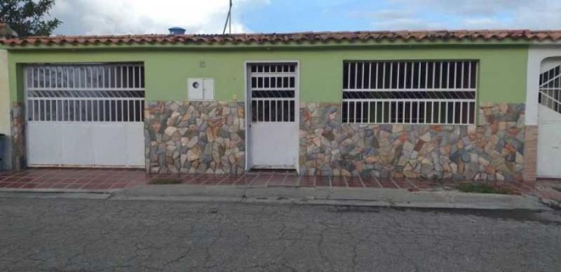 Foto Casa en Venta en SAN JOAQUIN, San Joaquín, Carabobo - U$D 14.000 - CAV144412 - BienesOnLine