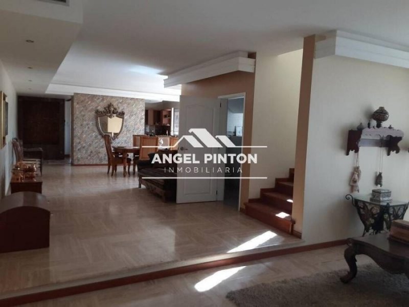 Foto Casa en Venta en Maracaibo, Zulia - U$D 60.000 - CAV247712 - BienesOnLine