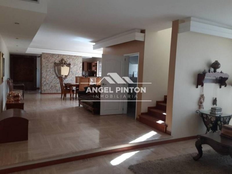 Foto Casa en Venta en Maracaibo, Zulia - U$D 60.000 - CAV234917 - BienesOnLine