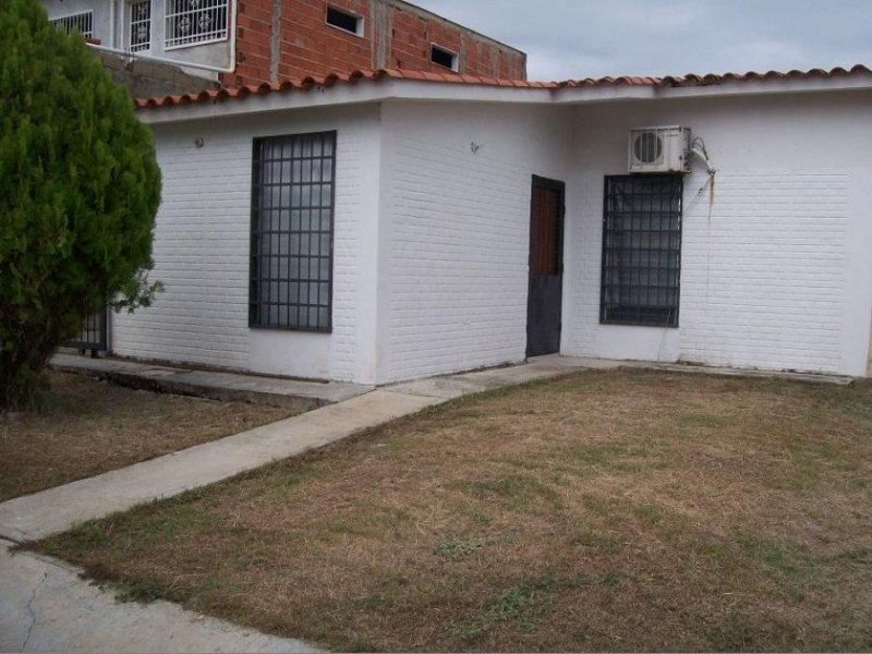 Foto Casa en Venta en San Joaquín, Carabobo - U$D 12.000 - CAV105703 - BienesOnLine