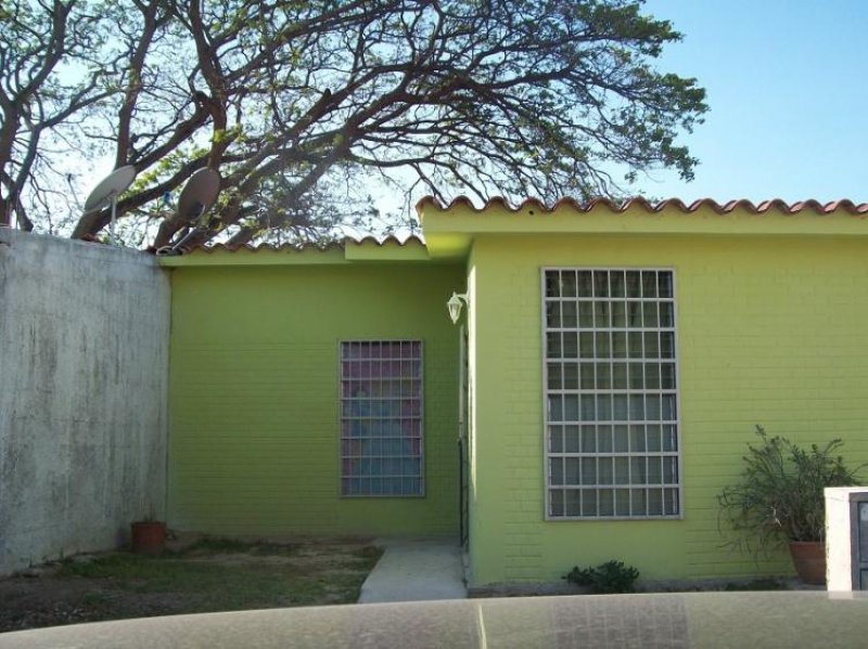 Foto Casa en Venta en San Joaquín, San Joaquín, Carabobo - BsF 7.000 - CAV107959 - BienesOnLine