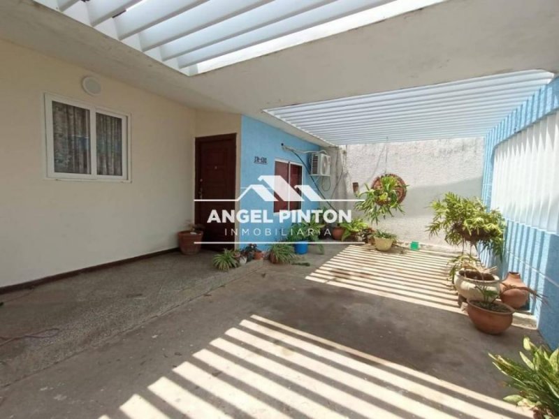 Foto Casa en Venta en Maracaibo, Zulia - U$D 23.500 - CAV243700 - BienesOnLine