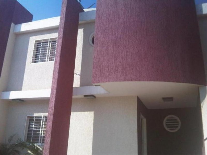 Foto Casa en Venta en Cumbres de Maracaibo, Maracaibo, Zulia - BsF 2.300.000 - CAV48443 - BienesOnLine