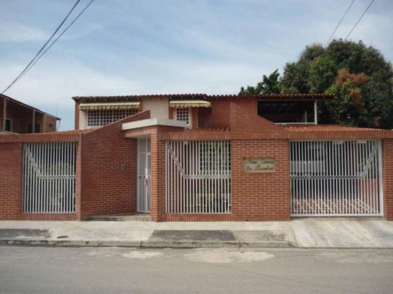 Foto Casa en Venta en Maracay, Aragua - BsF 1.350.000.000 - CAV25717 - BienesOnLine