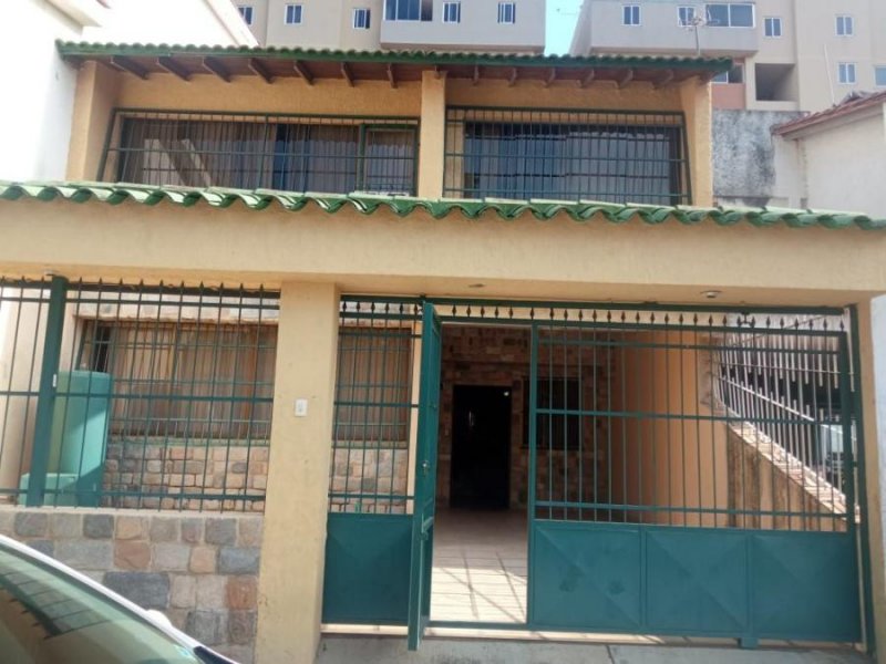 Foto Casa en Venta en Valencia, Valencia, Carabobo - U$D 48.000 - CAV211064 - BienesOnLine