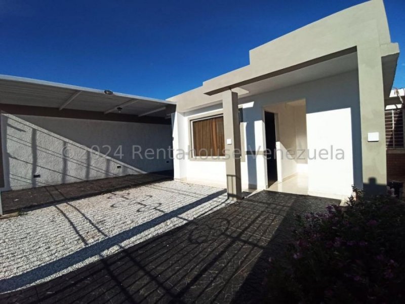 Foto Casa en Venta en Punto Fijo, Falcón - U$D 23.500 - CAV232345 - BienesOnLine