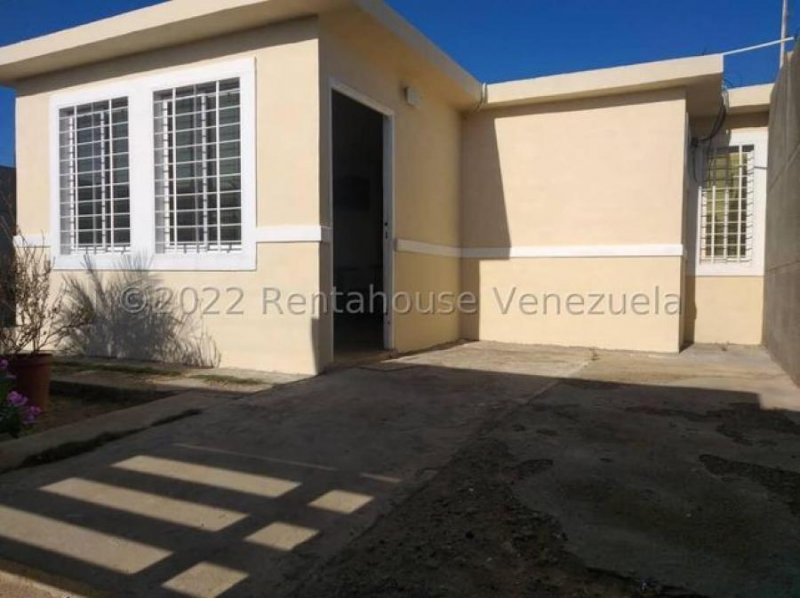 Foto Casa en Venta en Punto Fijo, Falcón - U$D 16.000 - CAV165851 - BienesOnLine