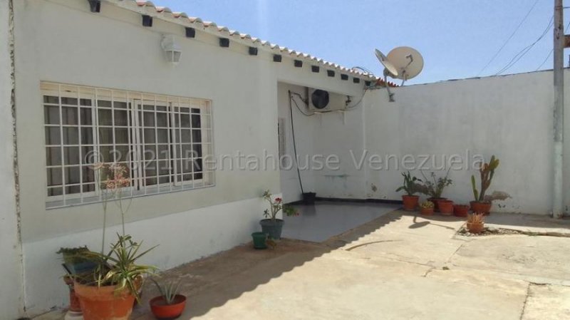 Foto Casa en Venta en punta cardon, Punto Fijo, Falcón - U$D 15.000 - CAV167421 - BienesOnLine